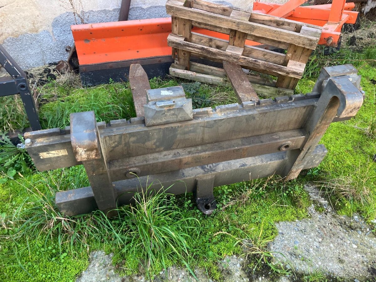 Teleskopický manipulátor Merlo - 10