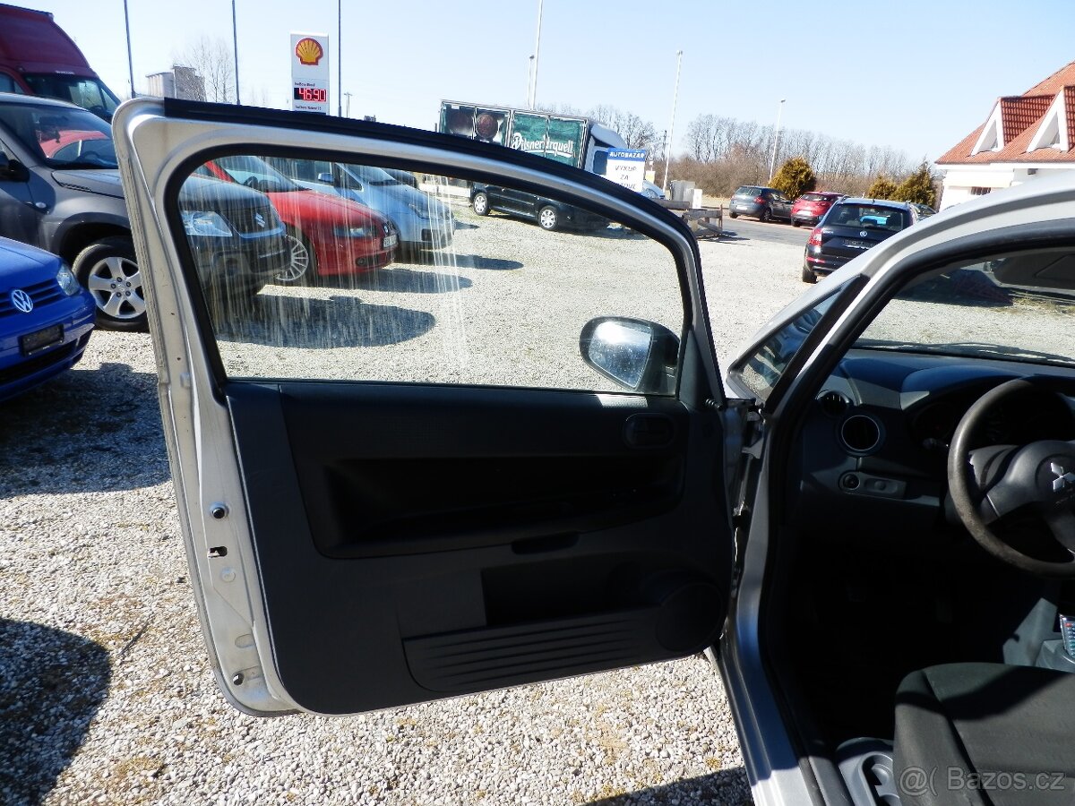 Mitsubishi Colt, 1,3i, 2006, CZ TP - 10