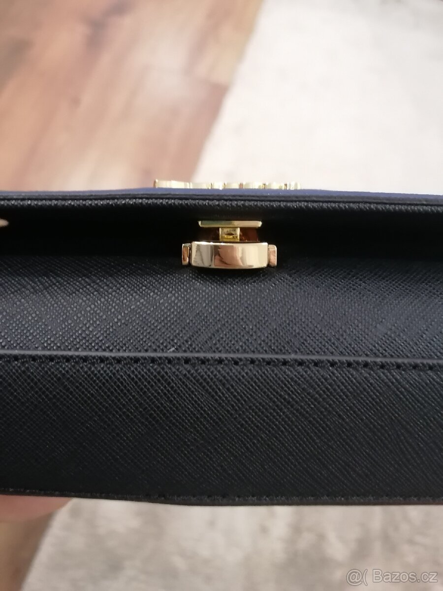 Nová kabelka Guess - 10