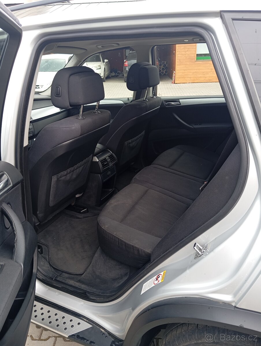PRODÁM BMW X5 E70 3.0 d Xdrive r.v.2009 TOP Stav - 10