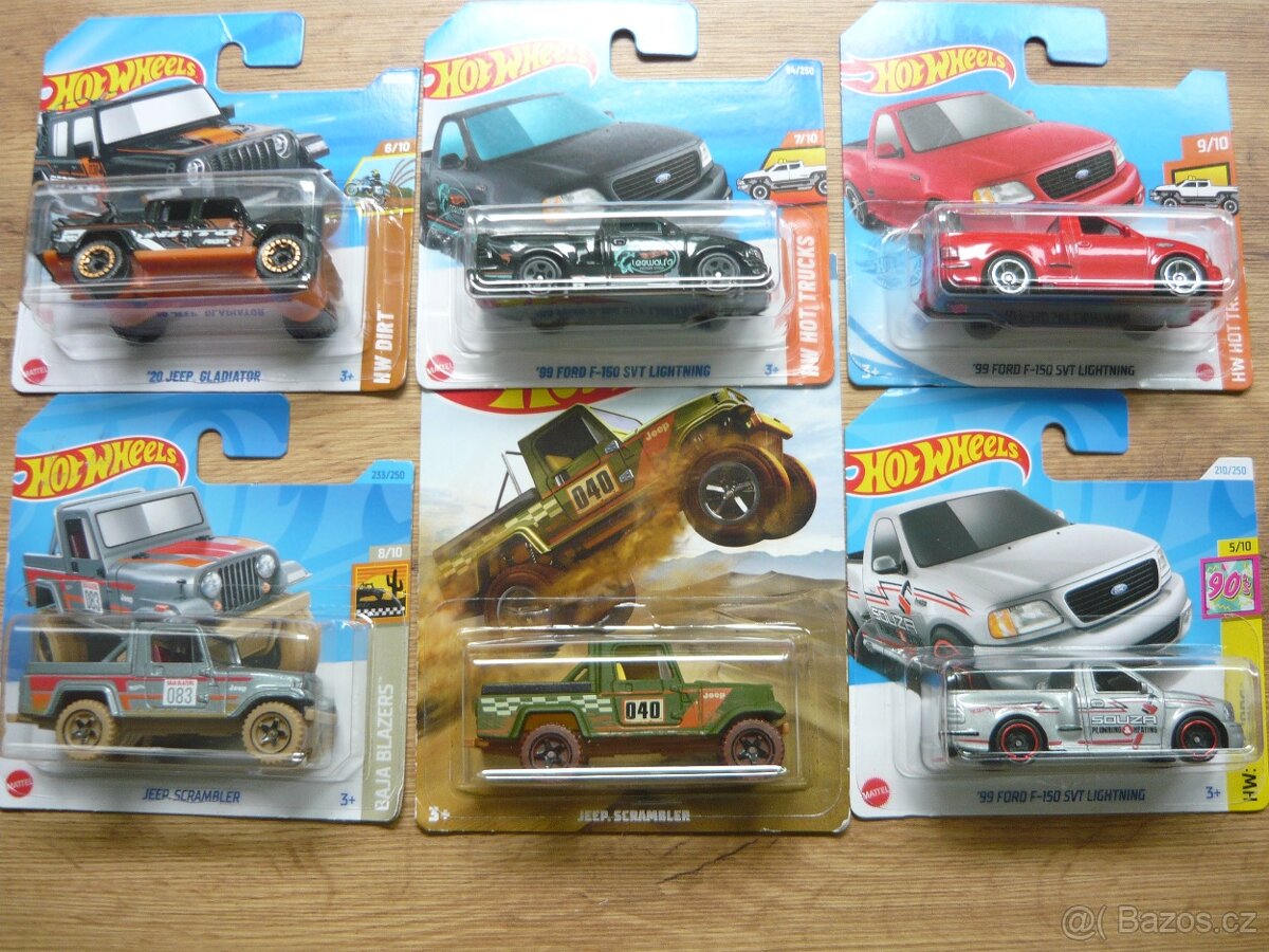 AUTÍČKA HOT WHEELS - 10