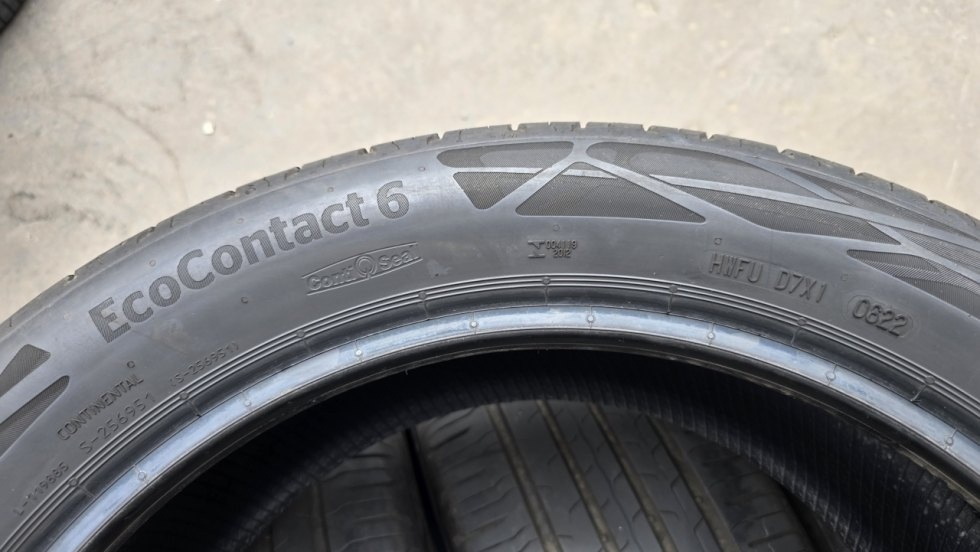 Letní pneumatiky 235/45/18 Continental - 10
