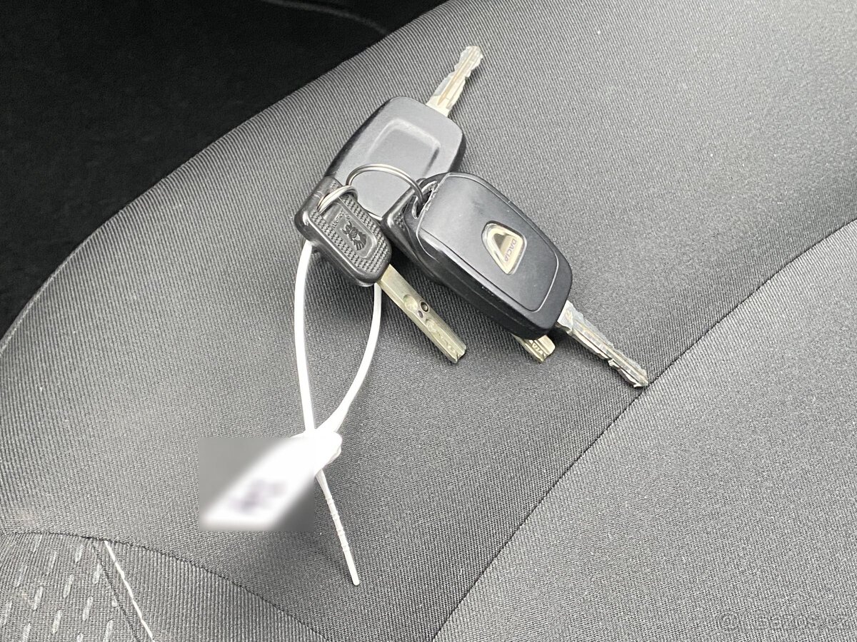 Dacia Logan 1.0i , 54 kW benzín, 2017 - 10