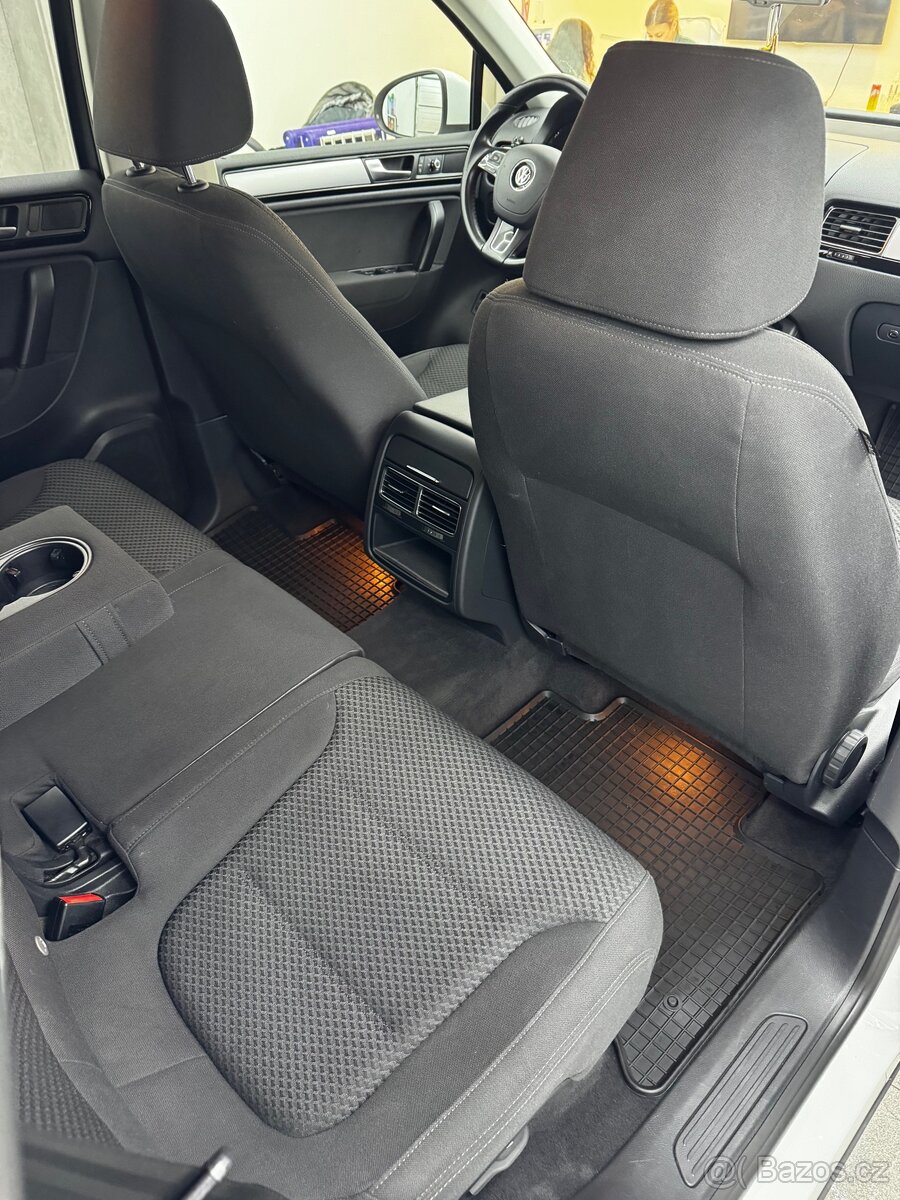 VW Touareg 3.0 TDI 150Kw - 10