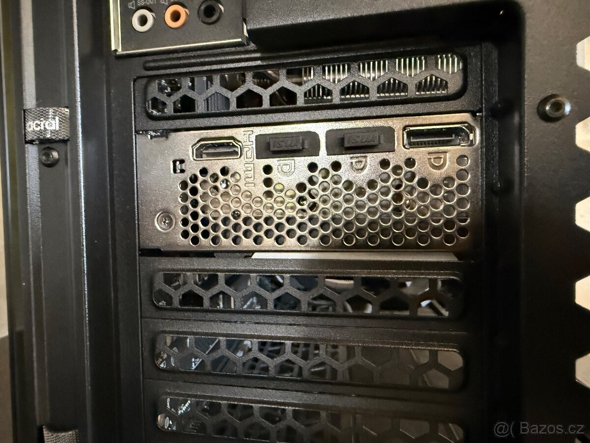 Fractal Design Torrent Black TG Light Tint - 10