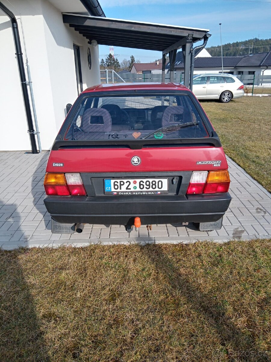 Skoda Favorit 1.3 - 10