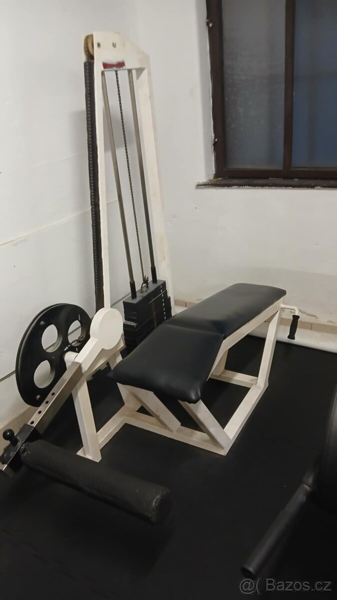 Vybavení posilovny - 10