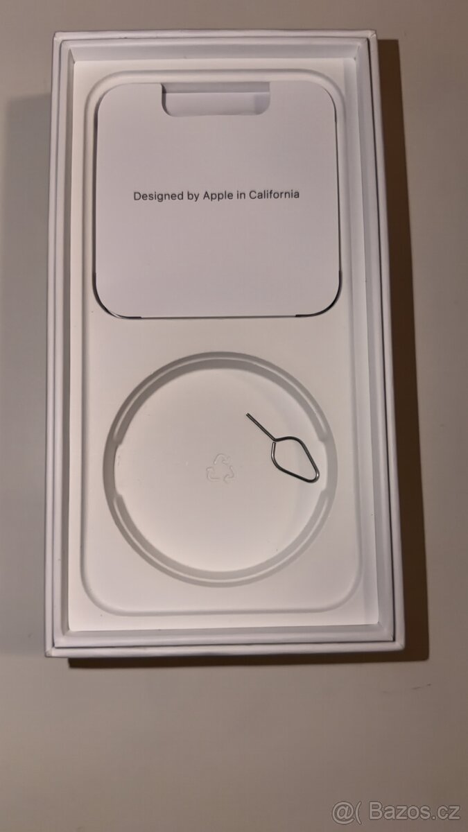 Apple iPhone 13 – 128 GB - 10