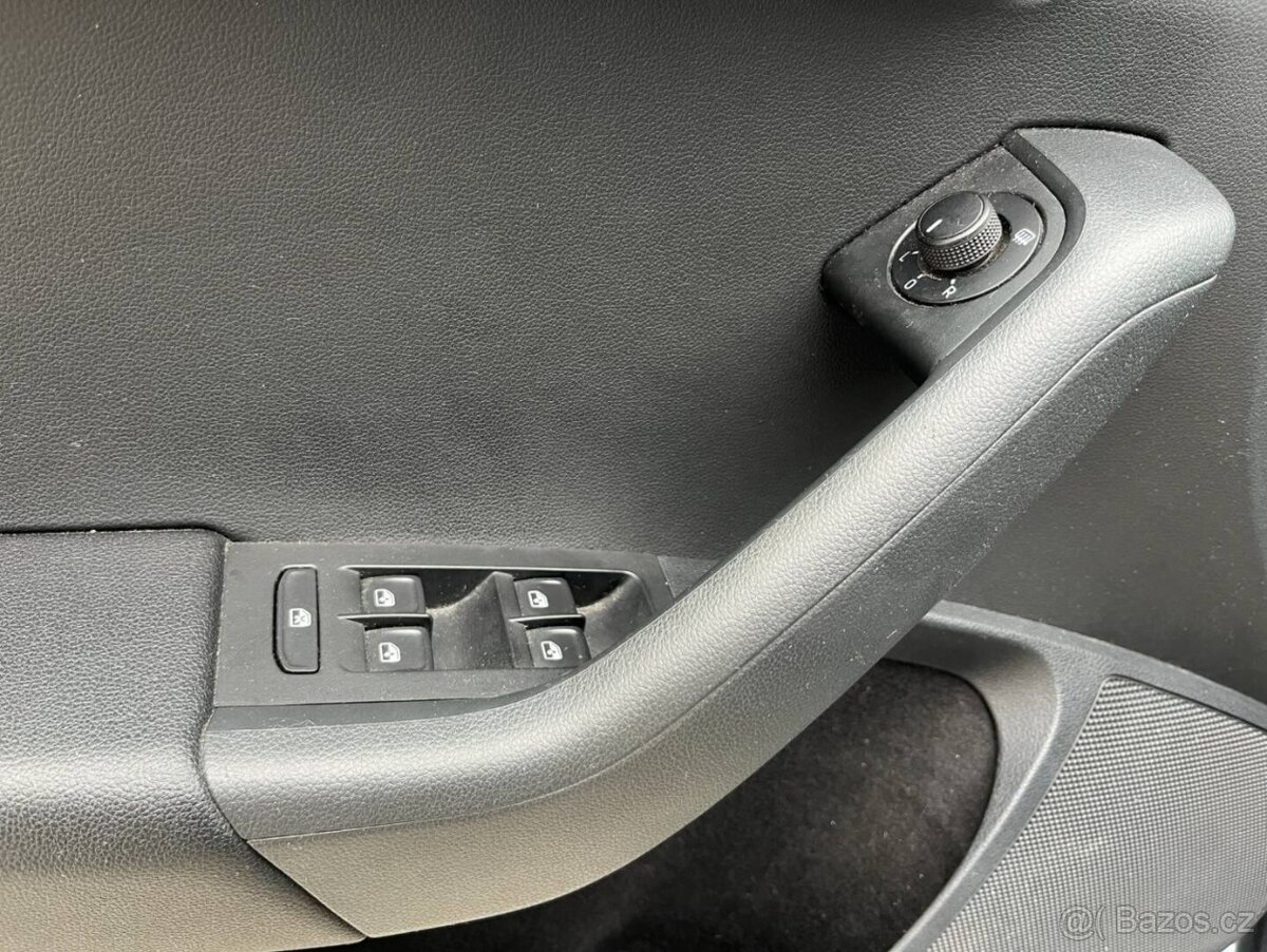 Škoda Octavia Combi 1.6 TDI DSG - 10