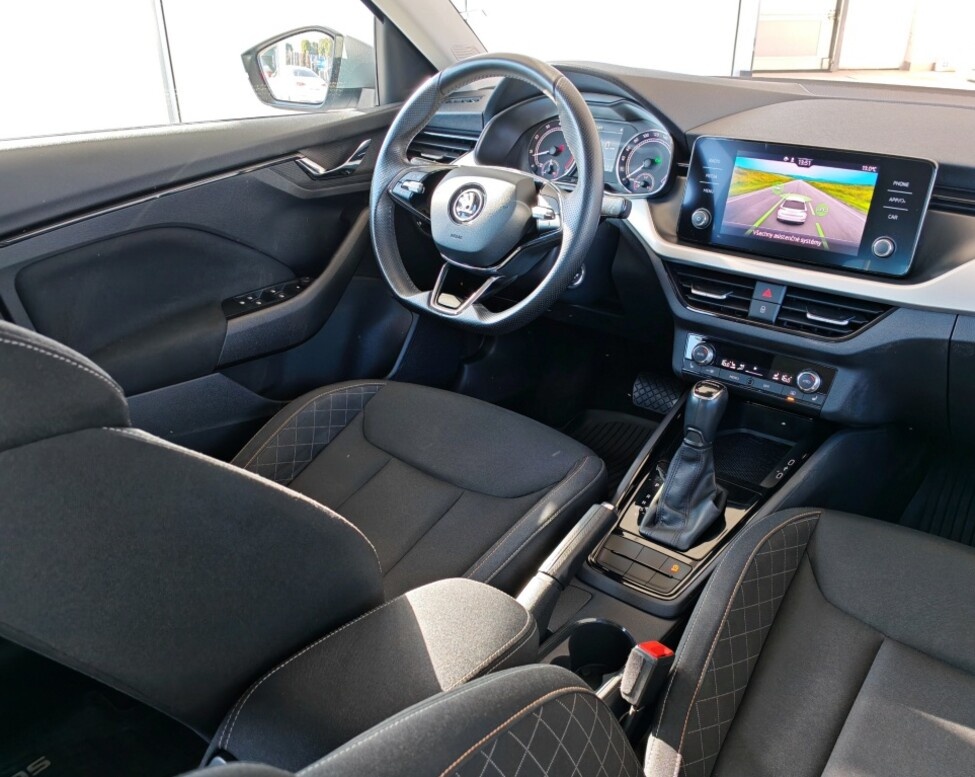 Škoda Scala 1.5 TSI Joy DSG - 10