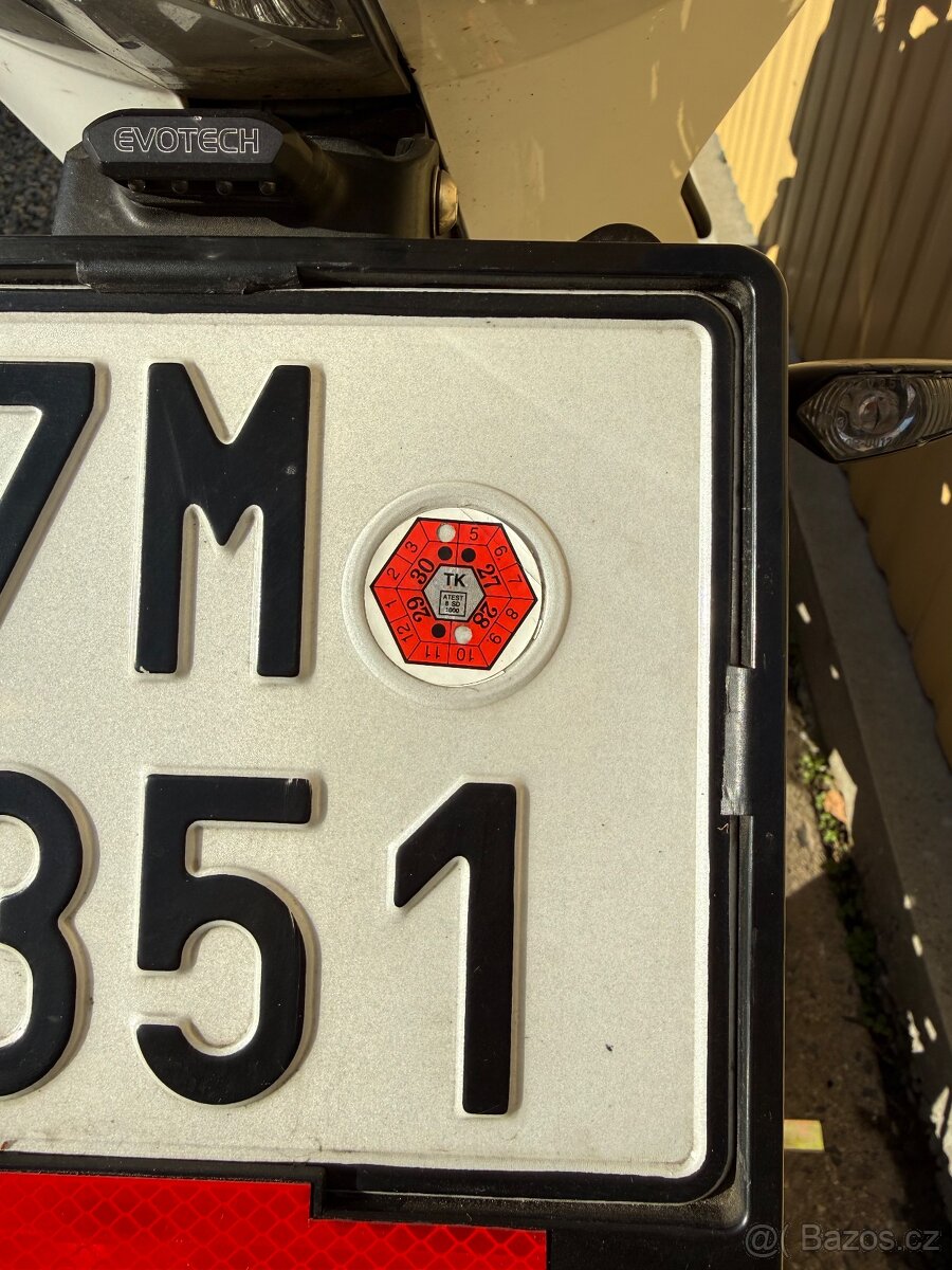 KTM 1190 RC8 2011 - 10