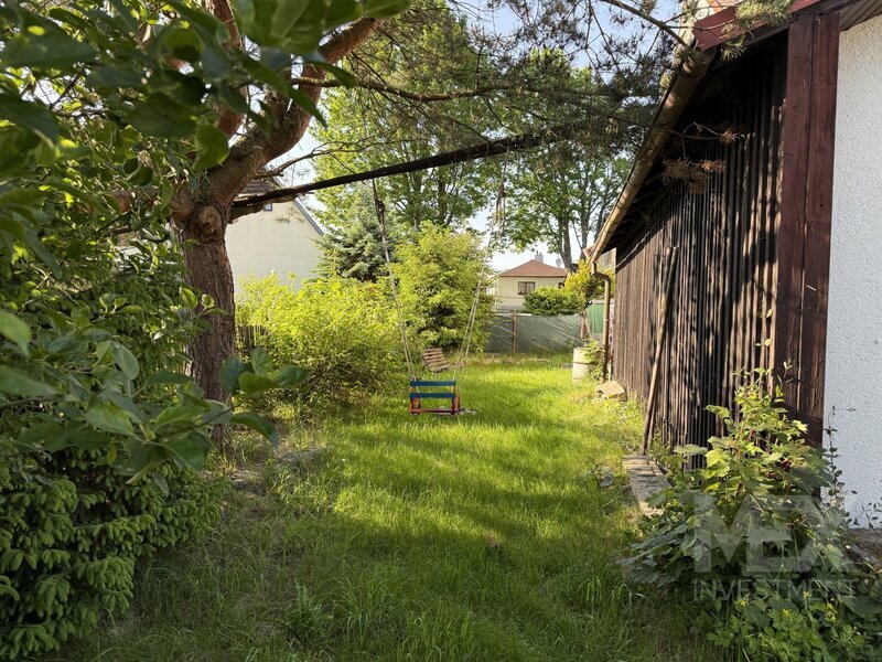 Prodej rodinného domu v obci Svratka - 10