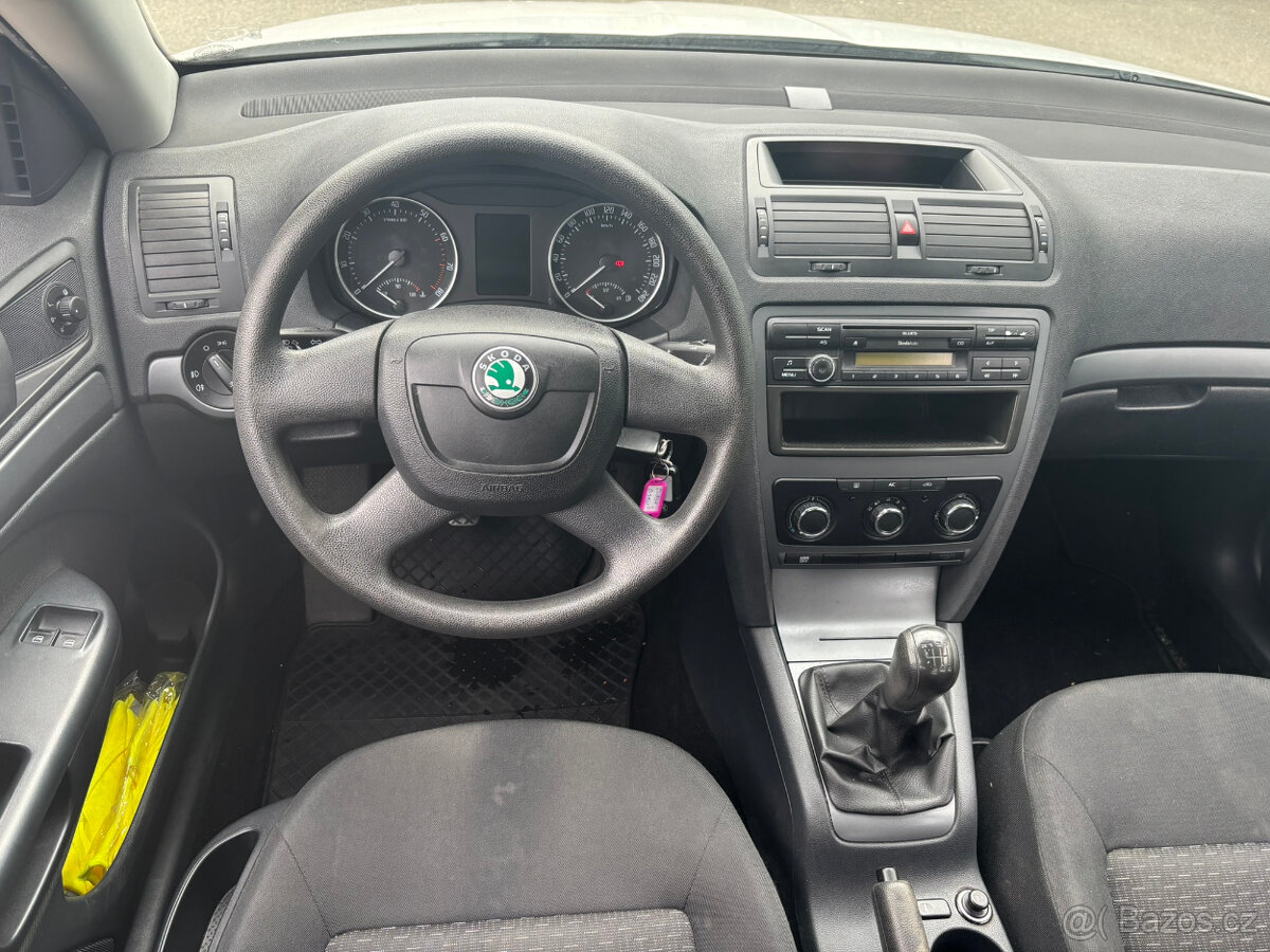 Škoda Octavia TSi 1.majitel ČR - 10