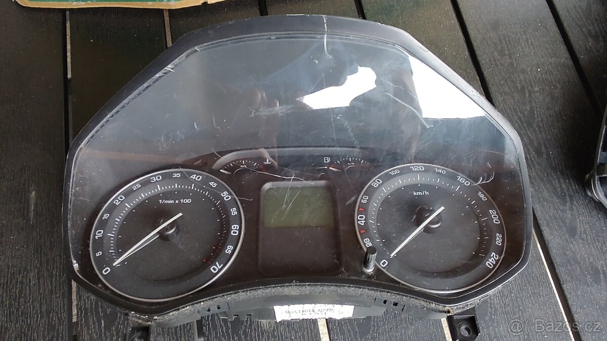 Škoda Octavia 2 - náhradní díly - 10