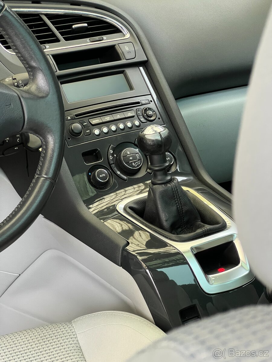 Peugeot 5008, 1.6 HDI, PANORAMA - 10