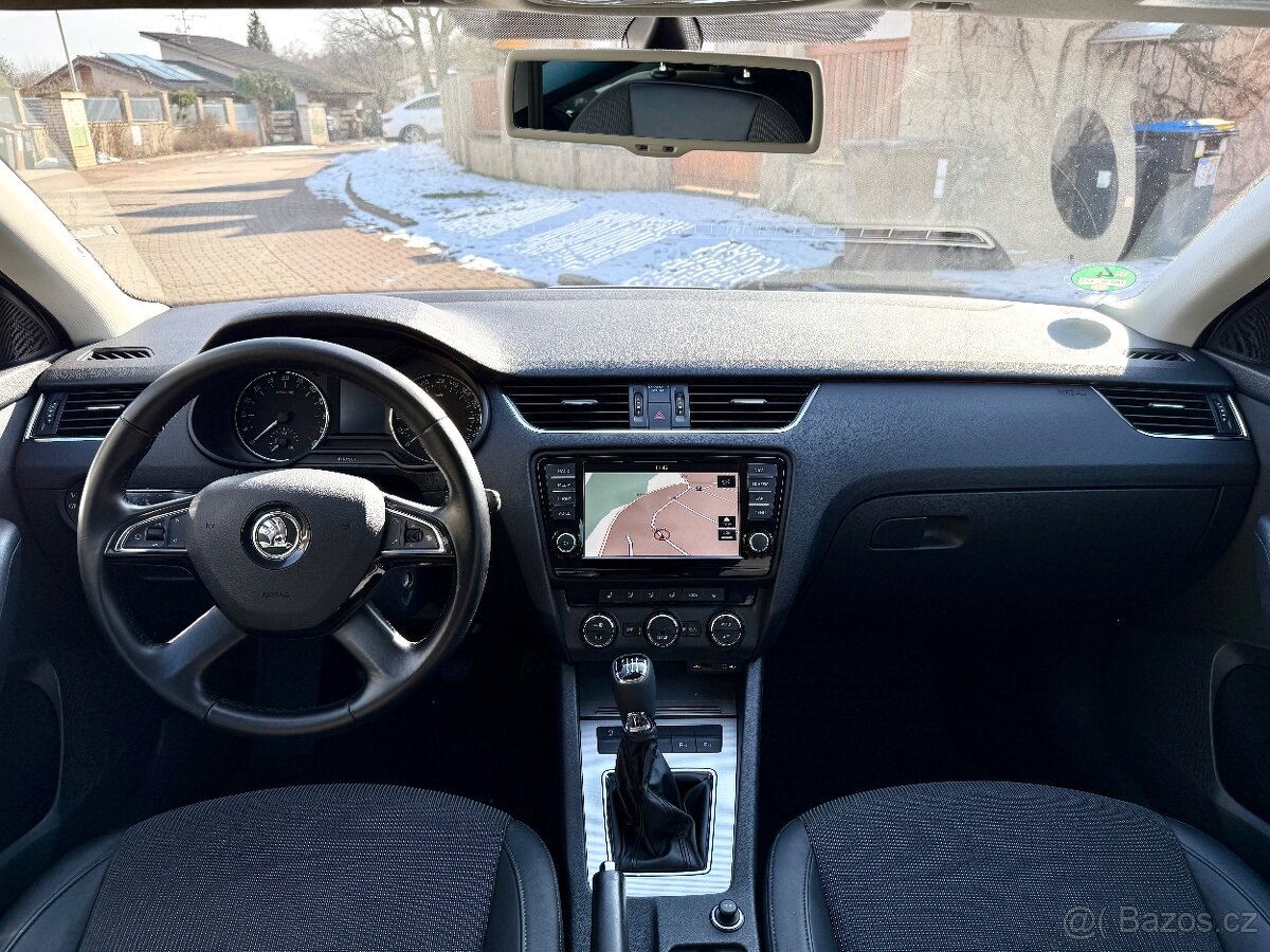 Škoda Octavia Elegance Combi III 2.0 TDI 110KW - 10