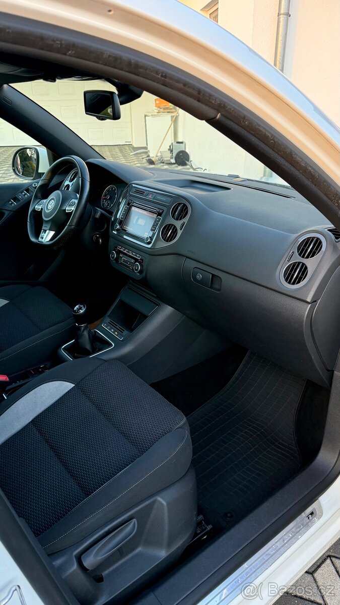 VW TIGUAN 1.4Tsi 90kw 2x R-Line - 10