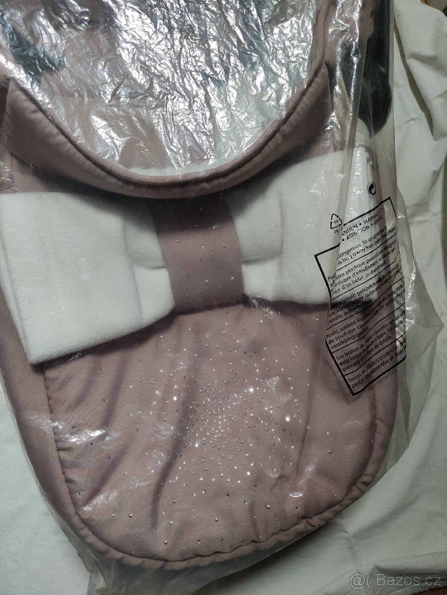 Kočárek trojkombinace - 10