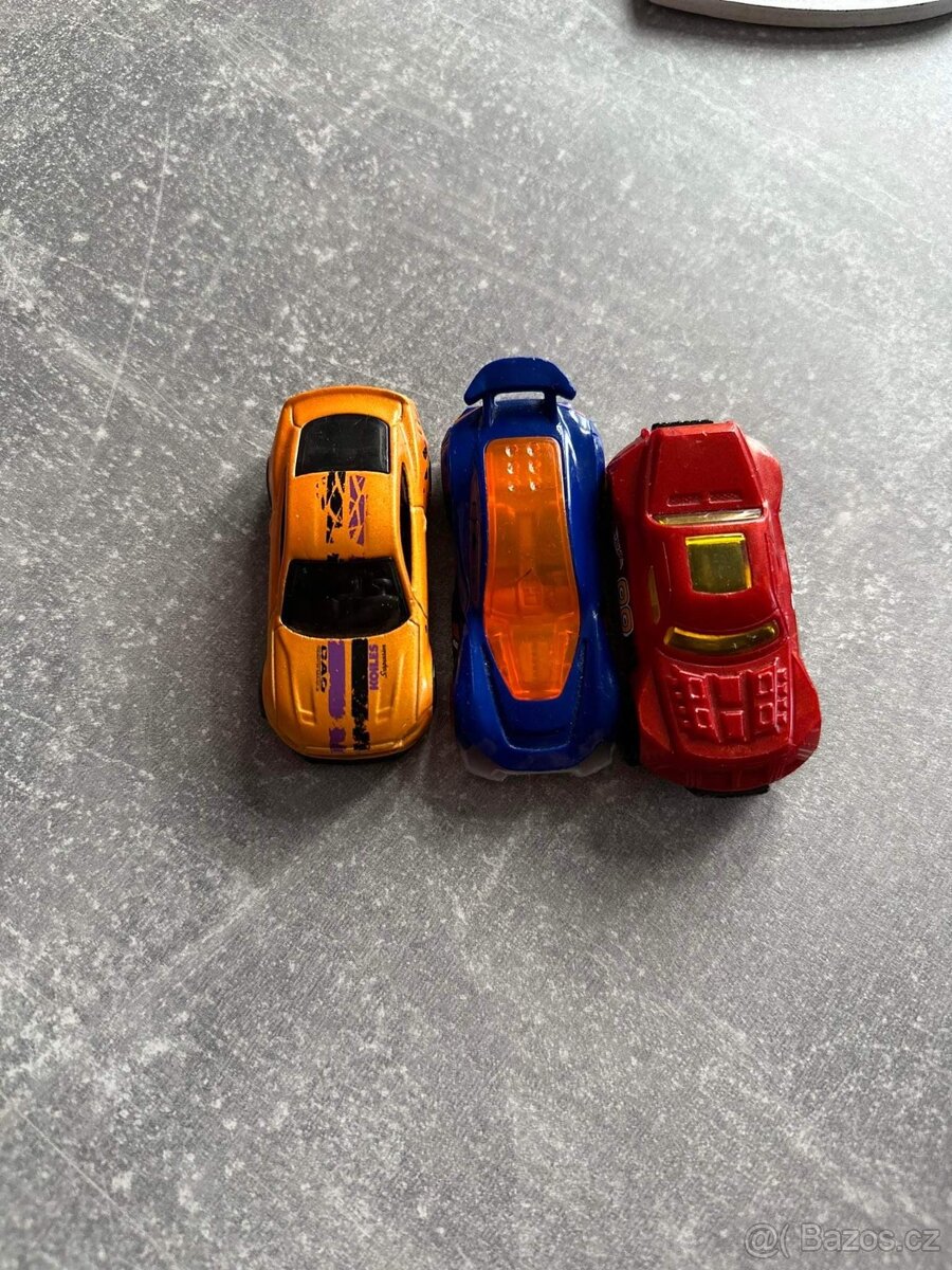 Hot Wheels Padajícíc věž+3 autíčka - 10