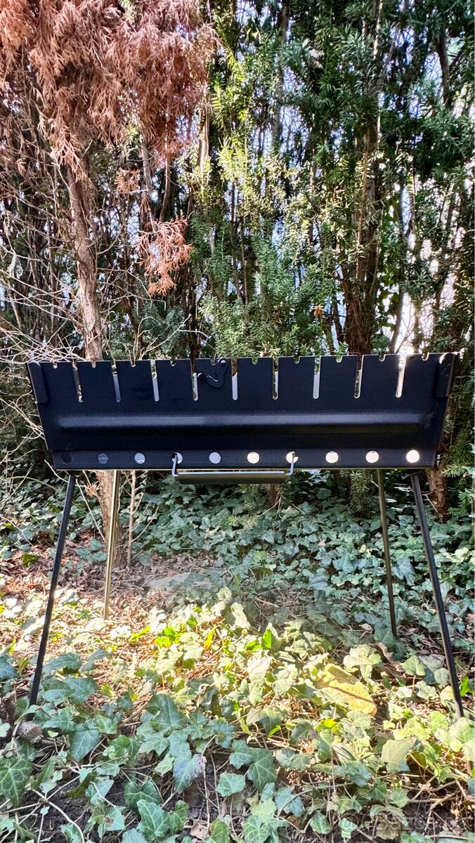 Gril na špízy(mangal)– skládací konstrukce, 3 velikosti - 10