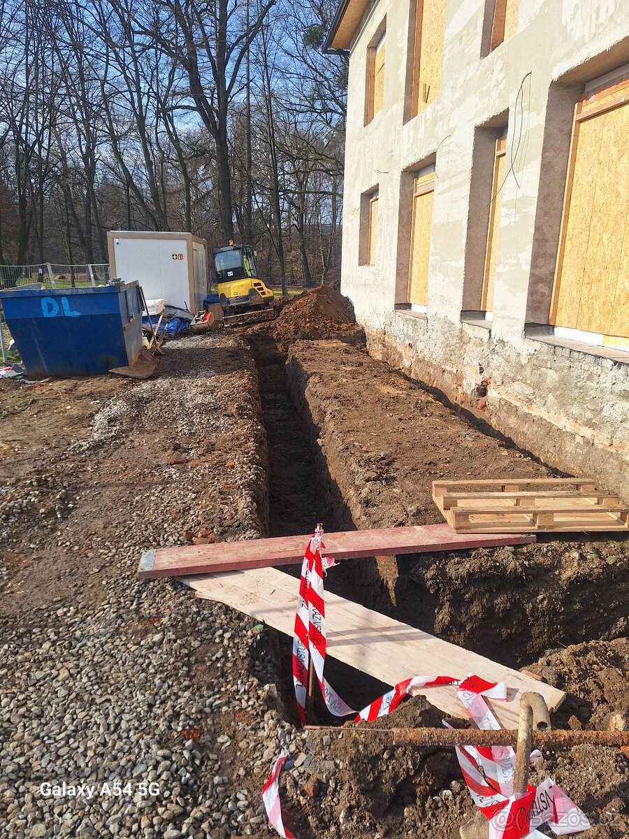 Výkopové práce minibagrem Yanmar, přeprava vozíkem 3t - 10