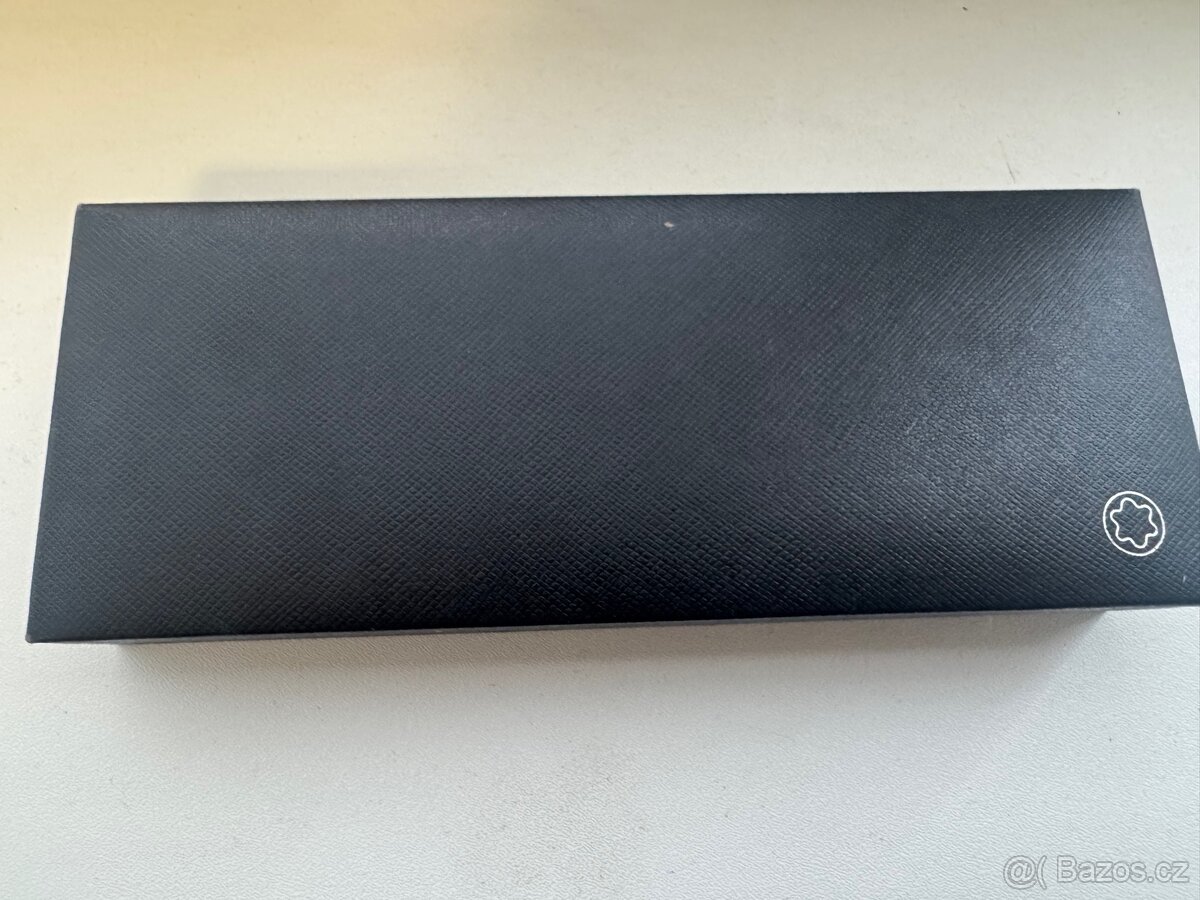 Montblanc Meisterstück Le Petit - 10