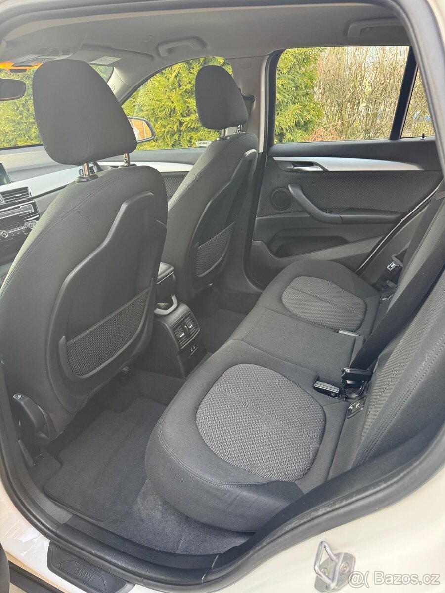 BMW x1 sdrive18i, 9/2019, 45822km - 10