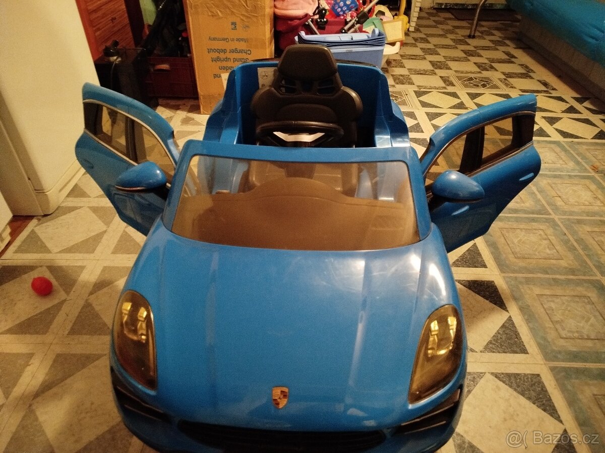 Dětské elektrické auto - 10