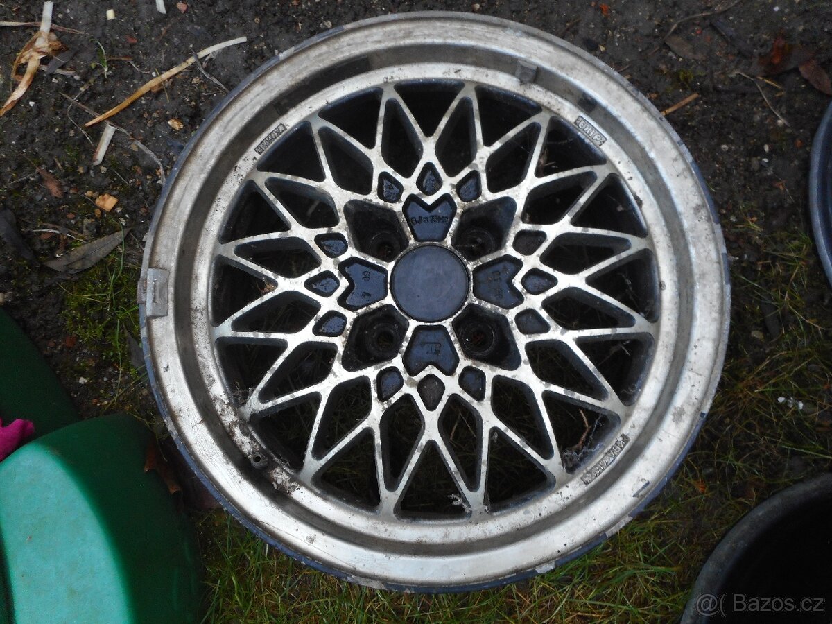 AL kola Exip 15" - 10