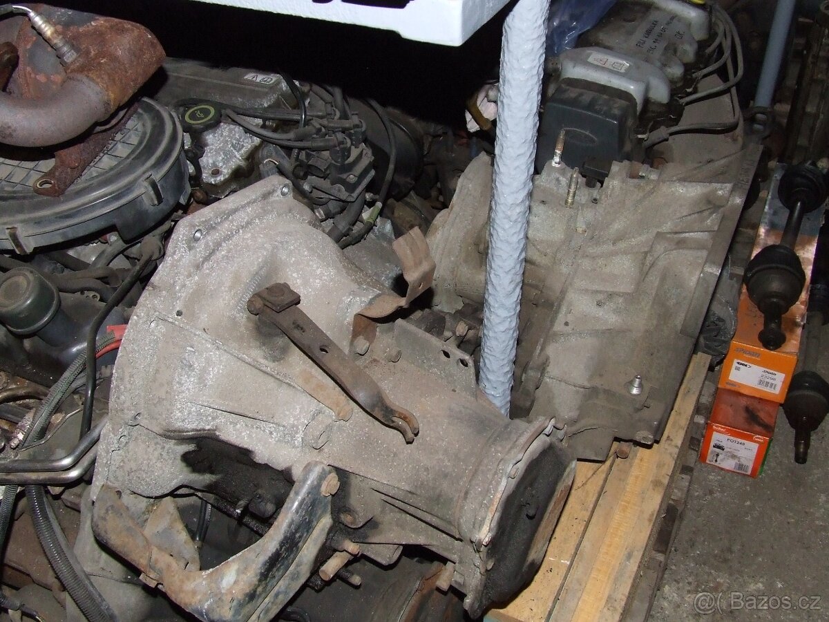 Prodám motory a převodovky na Fordy - 10