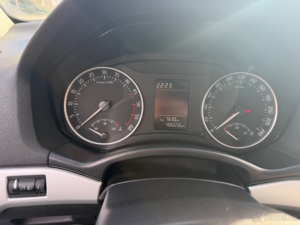 Škoda Octavia 1.9tdi - 10