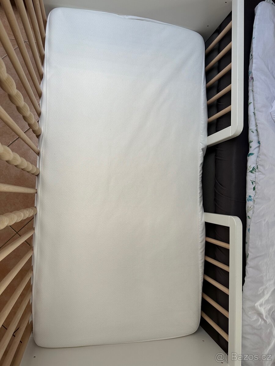 Dětská postýlka Ikea Myllra + matrace a chránič - 10