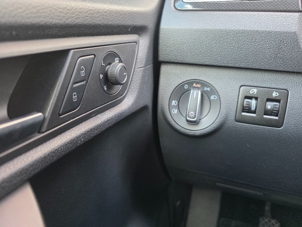 Volkswagen Caddy 1,4 TSI 28000KM HIGHLINE - 10