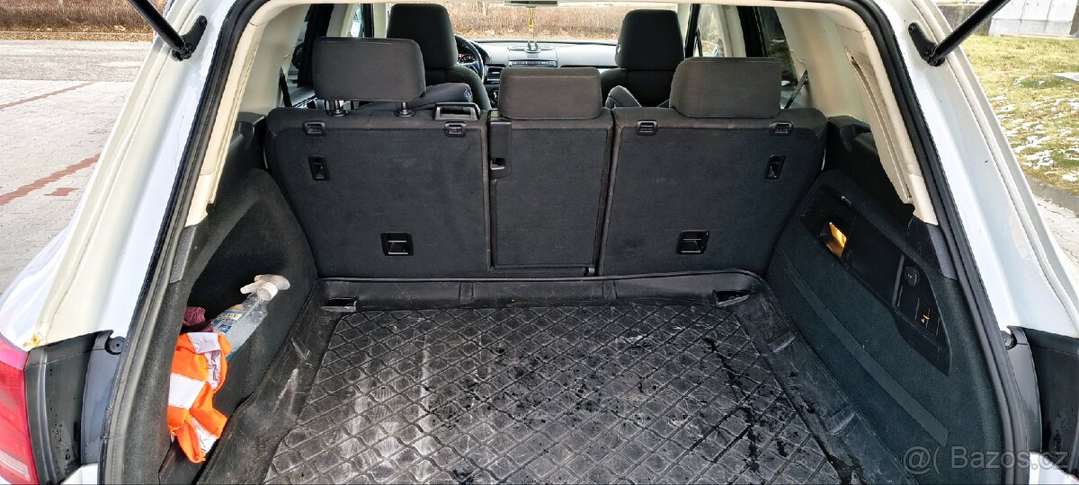 VW Touareg 2 - 10