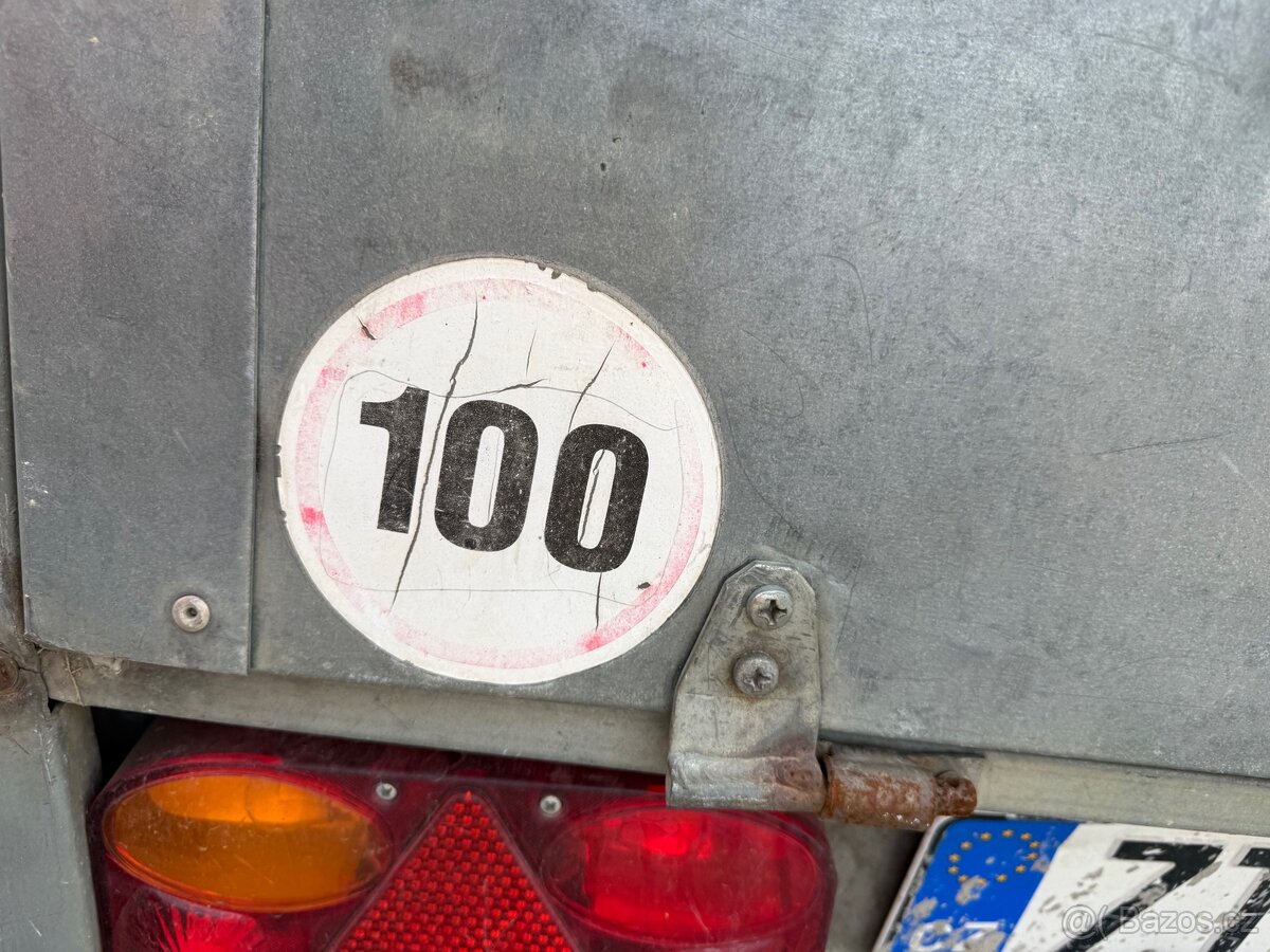 Přívěsný vozík za auto - 10