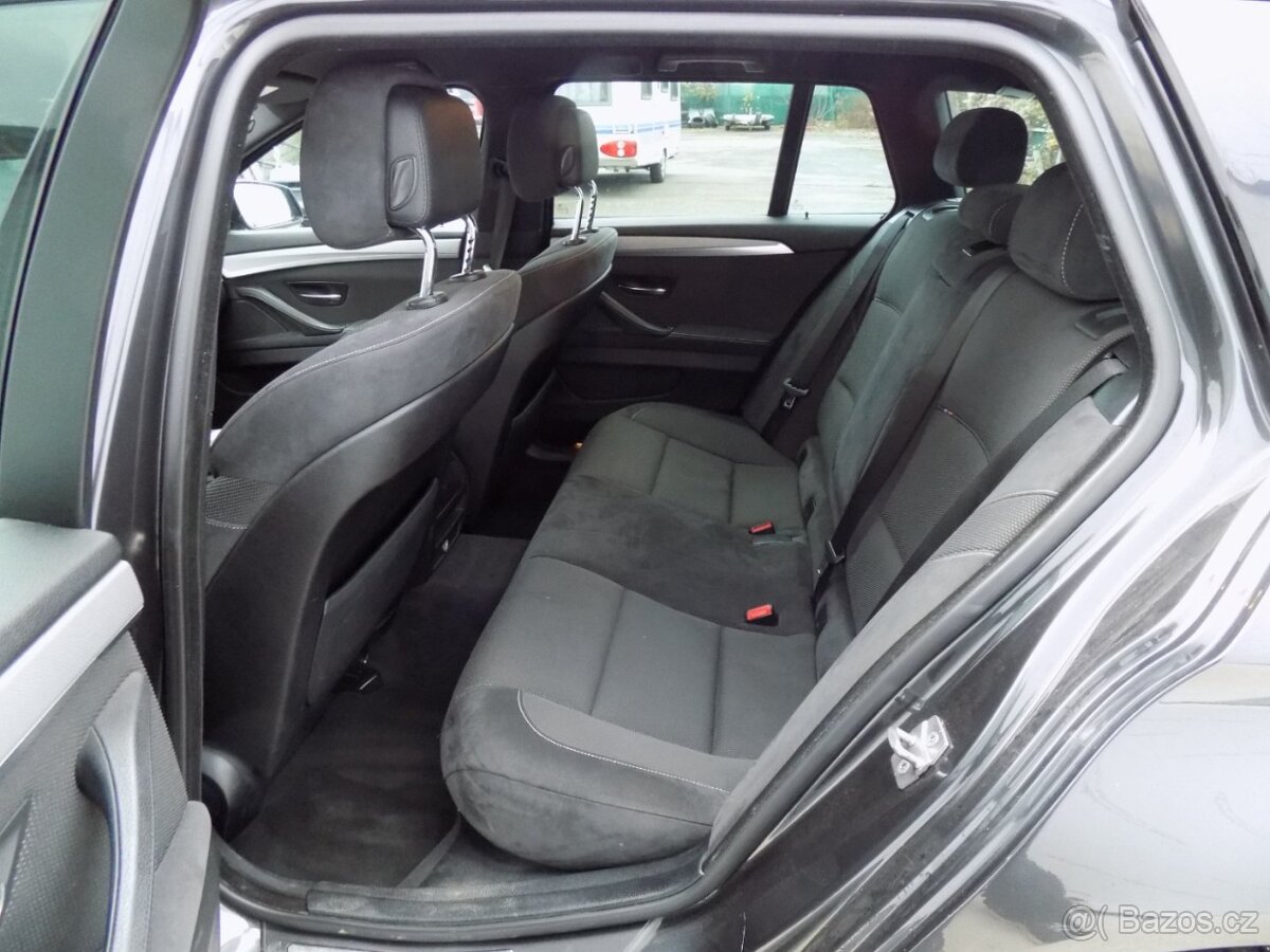 BMW Řada 5 530xDrive/M-Sport/Bi-xenon/ - 10