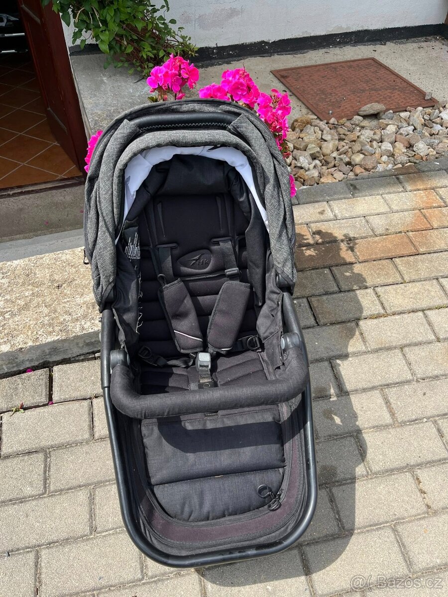 TFK s korbou pro miminko s příslušenstvím - 10