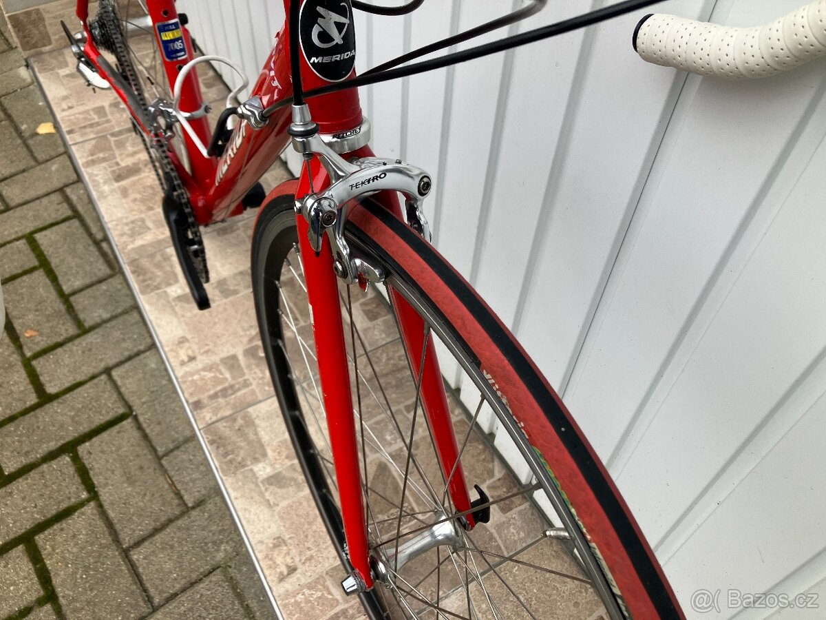 LEVNÉ SILNIČNÍ KOLO MERIDA - 10