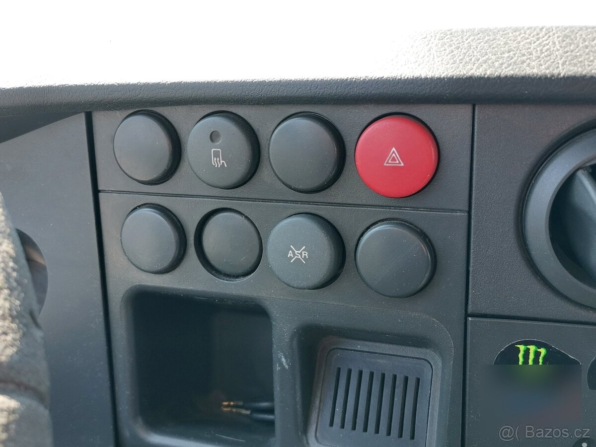 Iveco DAILY 3.0/122KW VALNÍK 8 PALET/ HYDR.ČELO - 10