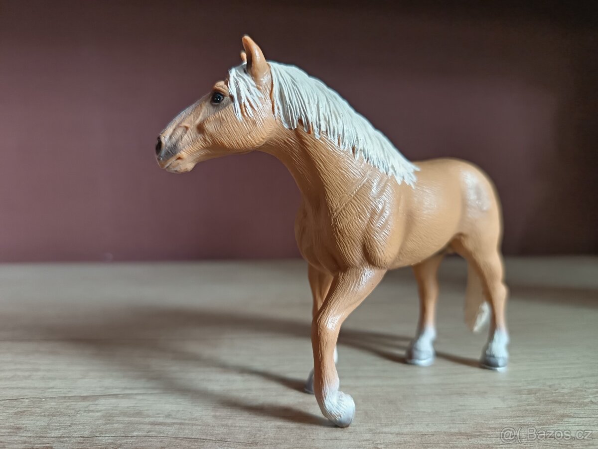 Schleich koně IV - 10