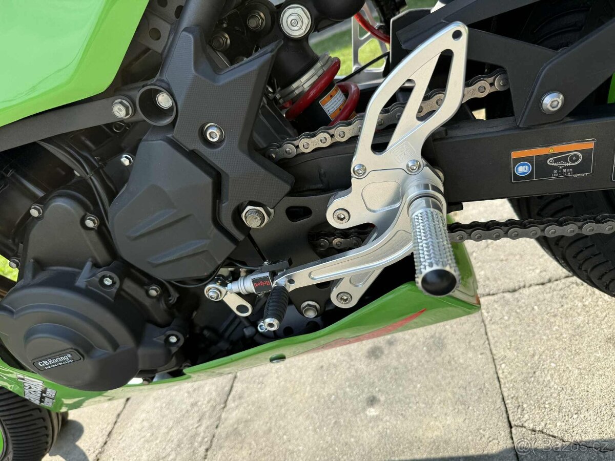 Kawasaki Ninja 400 Okruhovka - 10