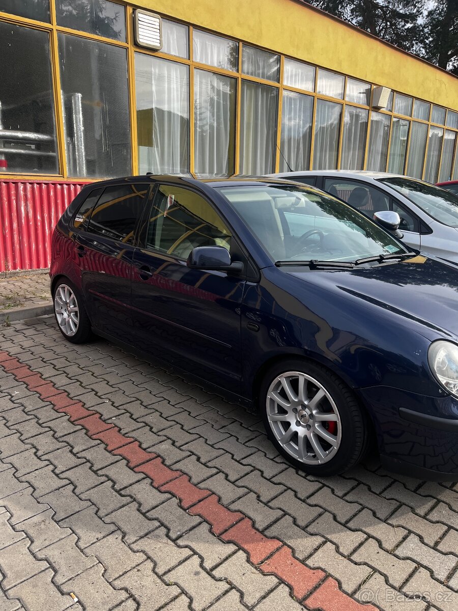 Vw polo 9n 1.4 16v čti celý inzerát - 10