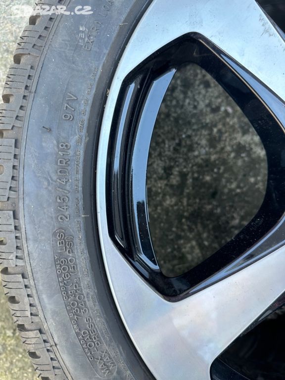 Alu kola Mercedes C klasse w205 r18 stav novych - 10