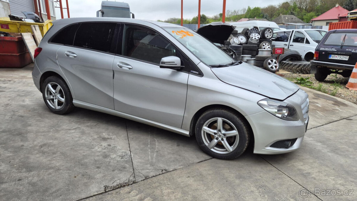 Mercedes Benz B W246 180Cdi 80kw - 10