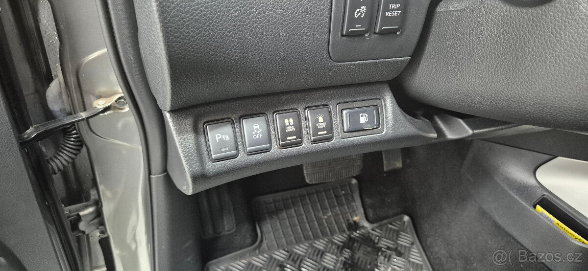 Nissan Navara - N Guard - 10