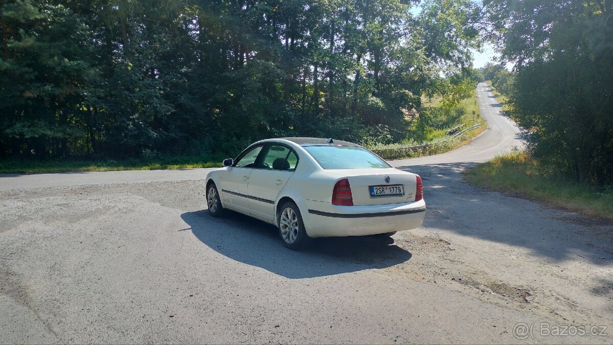 Škoda Superb 1 - 10