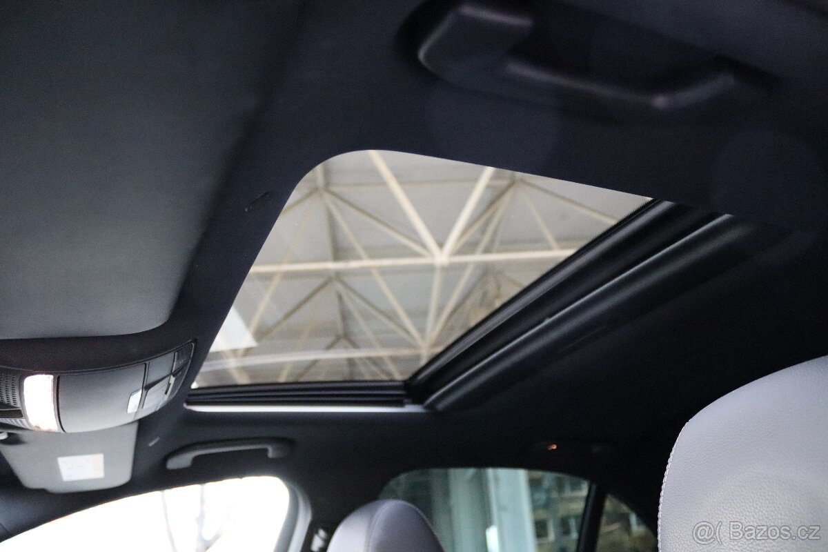 MERCEDES-BENZ E 400D 4MATIC AMG PAKET 243kW - 10