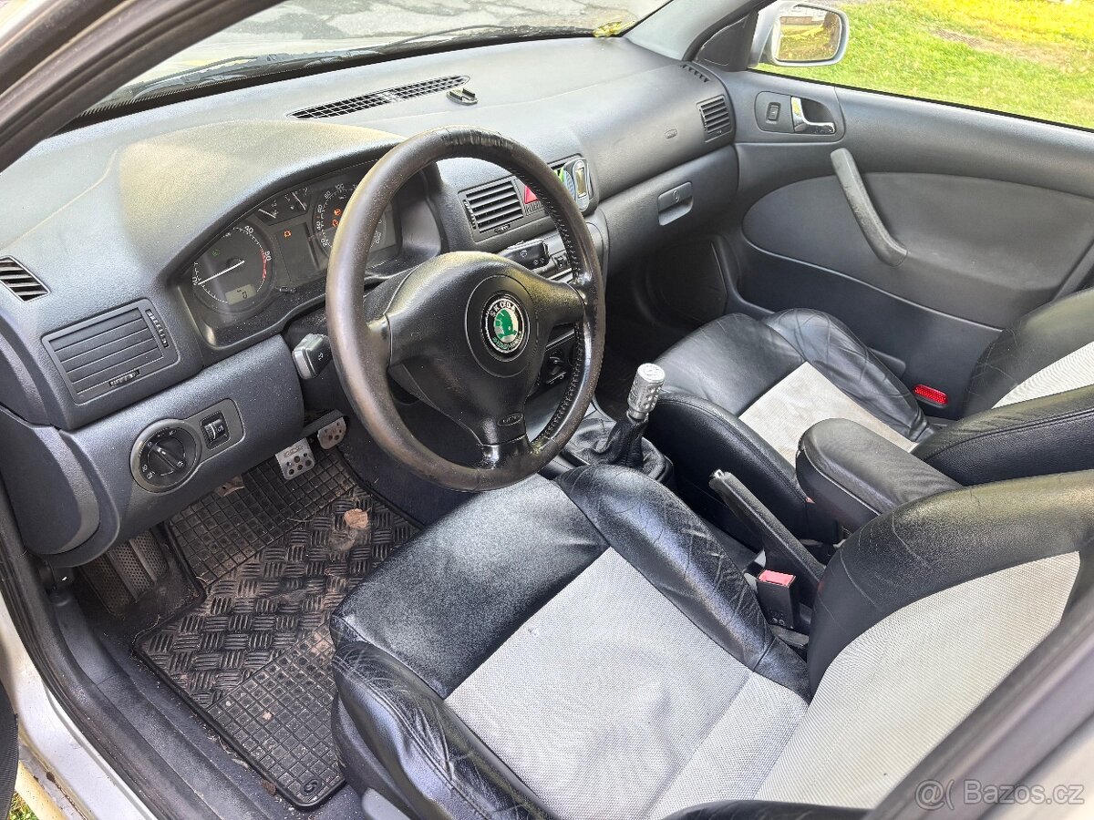 Škoda octavia 1 mix aut na díly - 10