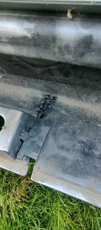 Mercedes A W176 Toyota Yaris IV 4 - podbeh prah kryt - 10