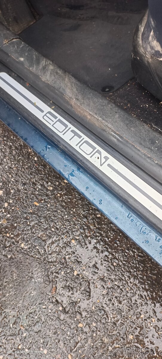 Prodám Vw Bora 1.6 16V 77kw Combi - 10